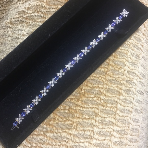 14K White & Yellow Gold Tanzanite Bracelet - Picture 7 of 8